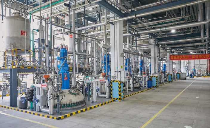 致力于把化学立异手艺带入每小我私家、每个家庭、每个组织，，，，，，，，修建绿色品质生涯