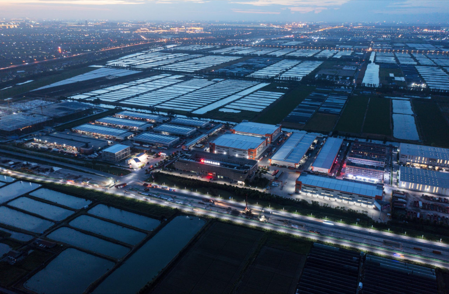 平台模式效劳制造，，，，，，打造效劳工业端的智能物流平台